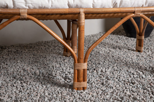 Nella 2-sitssoffa, natur