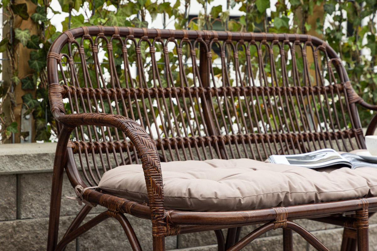 Nella 2-sitssoffa, mörk valnöt