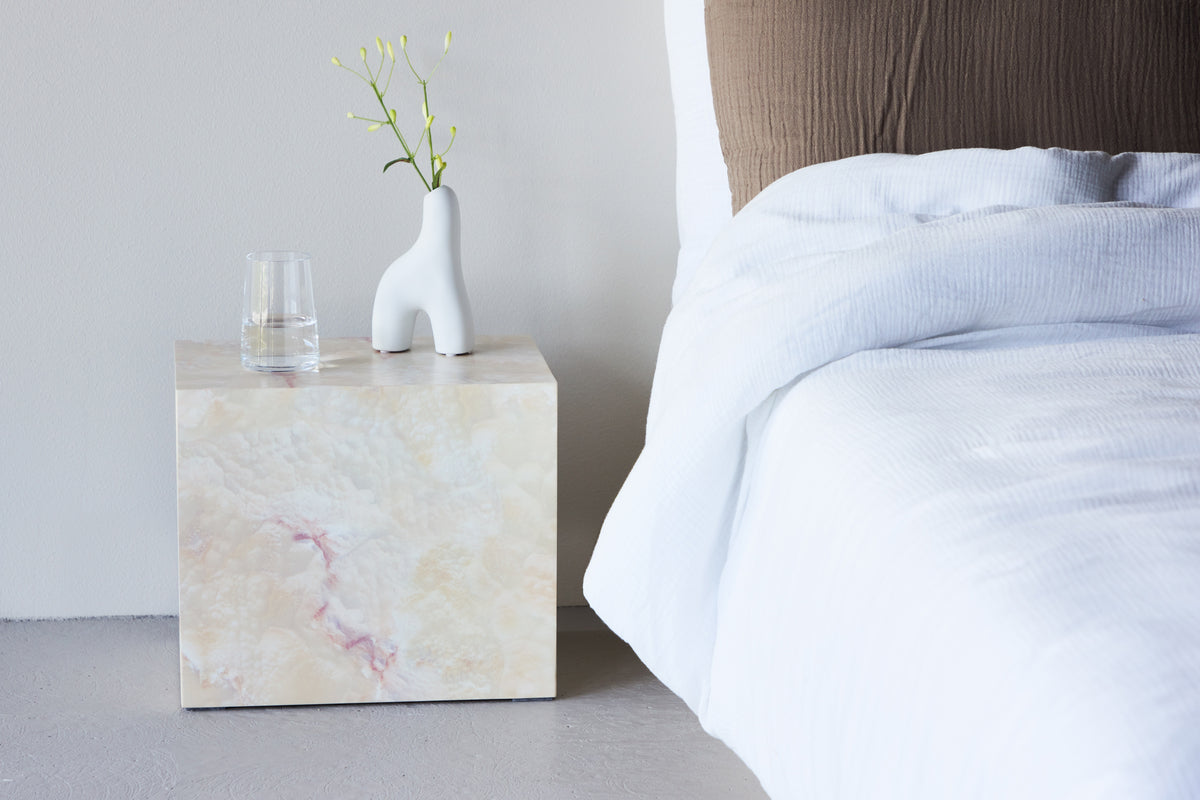 York sidobord, beige