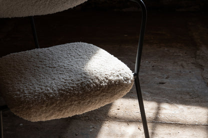 Duffy fåtölj, off-white teddytyg