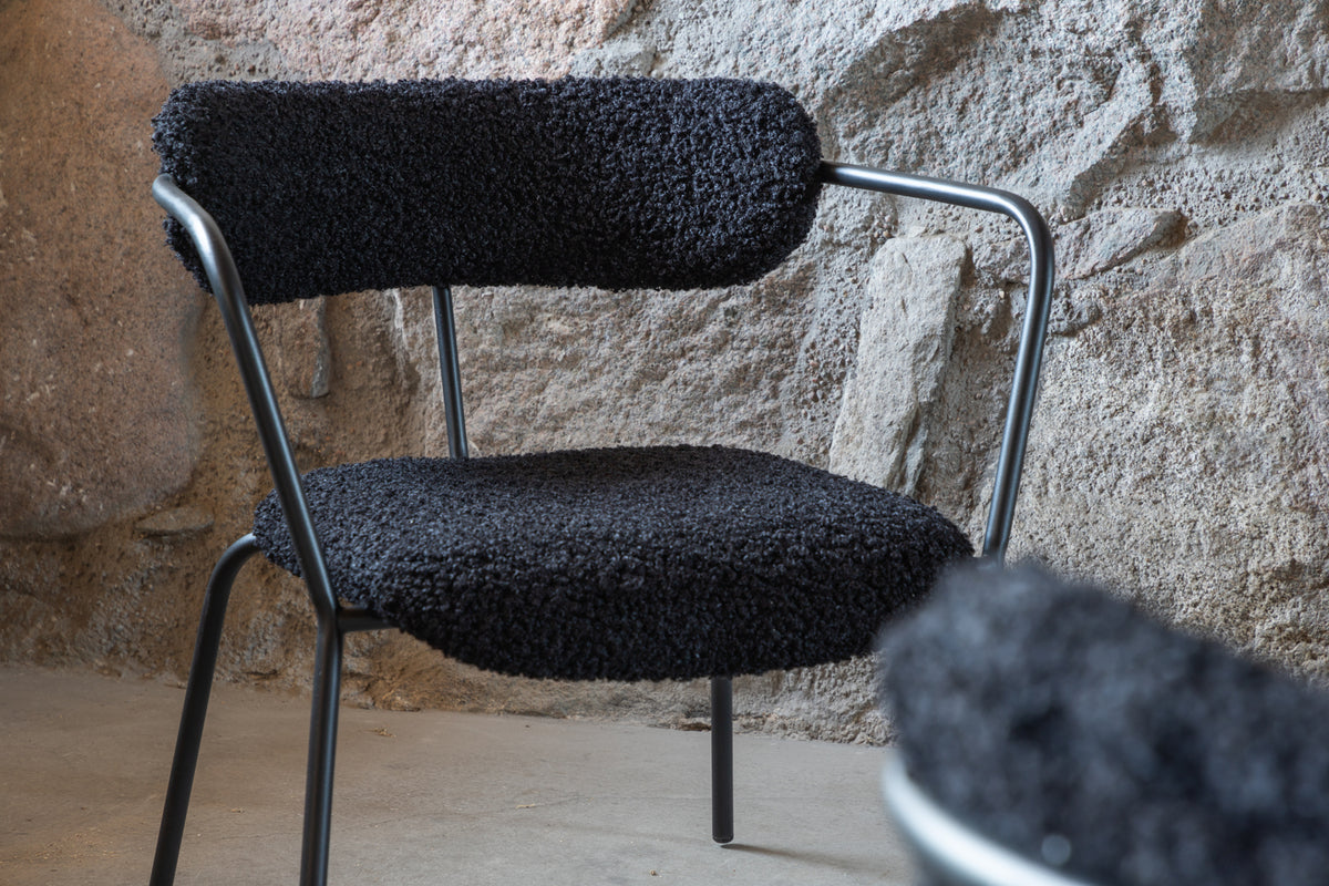 Duffy fåtöljer, svart teddytyg