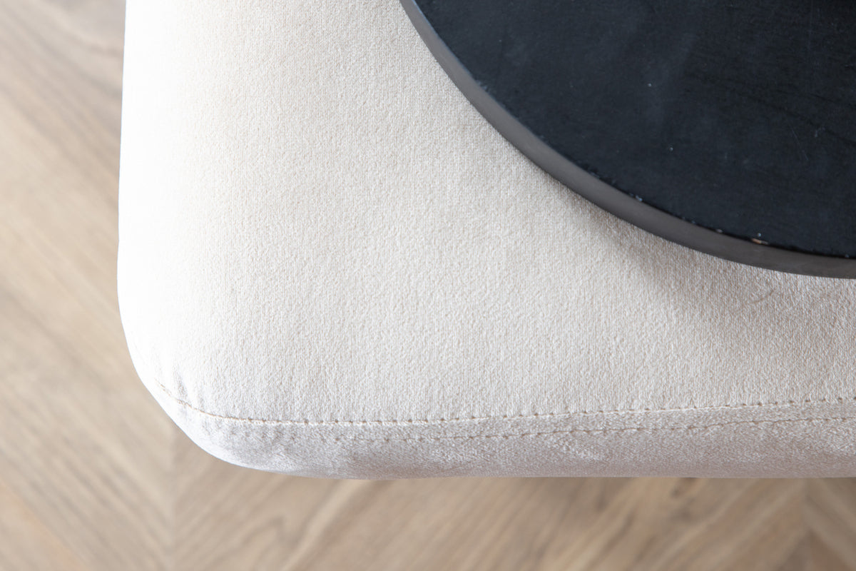 Boom puff, vit sammet