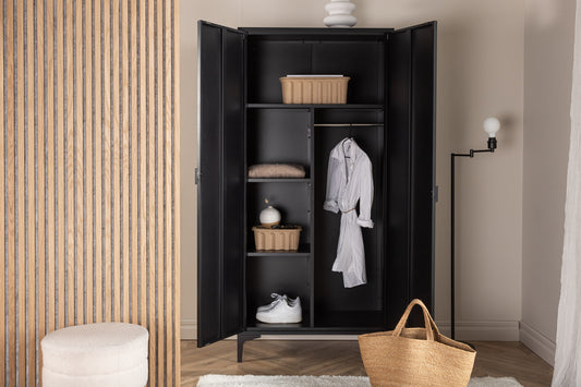 Piring garderob, svart