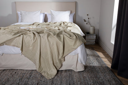 Milo överkast i linne 260 x 260 cm, beige
