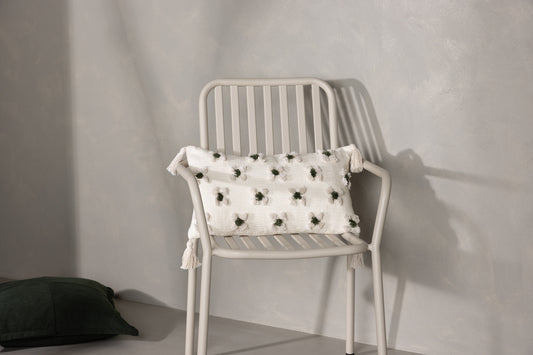 Millie blommönstrat kuddfodral 30 x 50 cm, vit