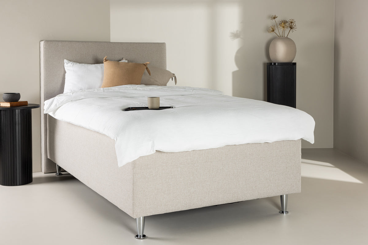 Mesa enkelsäng 120x 200, beige
