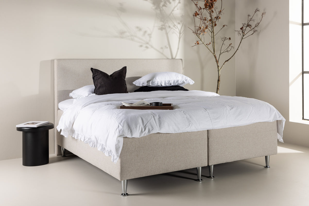 Mesa dubbelsäng 180x200, beige