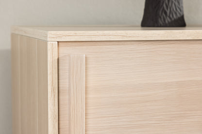 Lugo tv-bänk, vitputsad