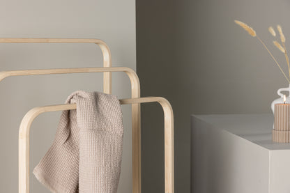 Drammen klädhängare, vitputsad