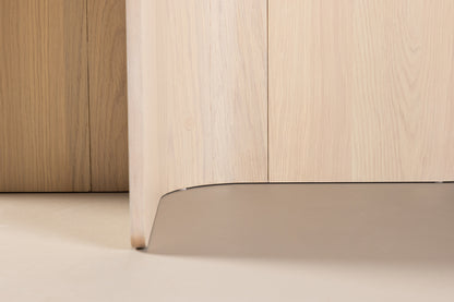 Tyresö matbord, vitputsad